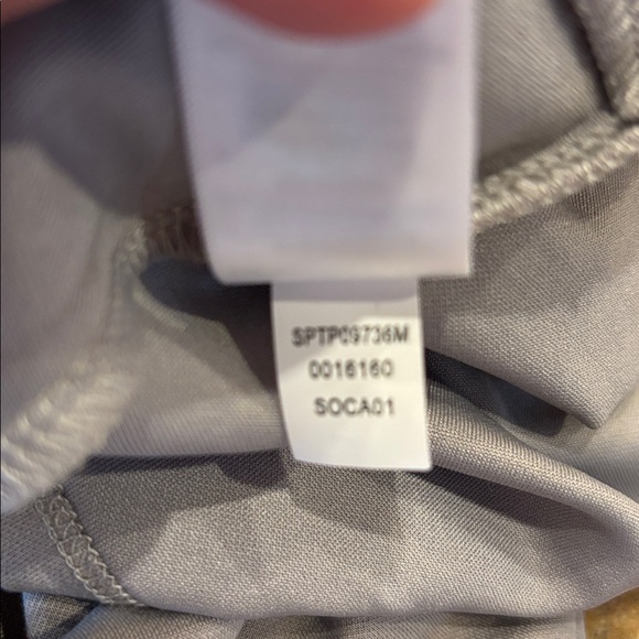 Spense Gray Short Sleeve Top with Knot - Picture 6 of 6